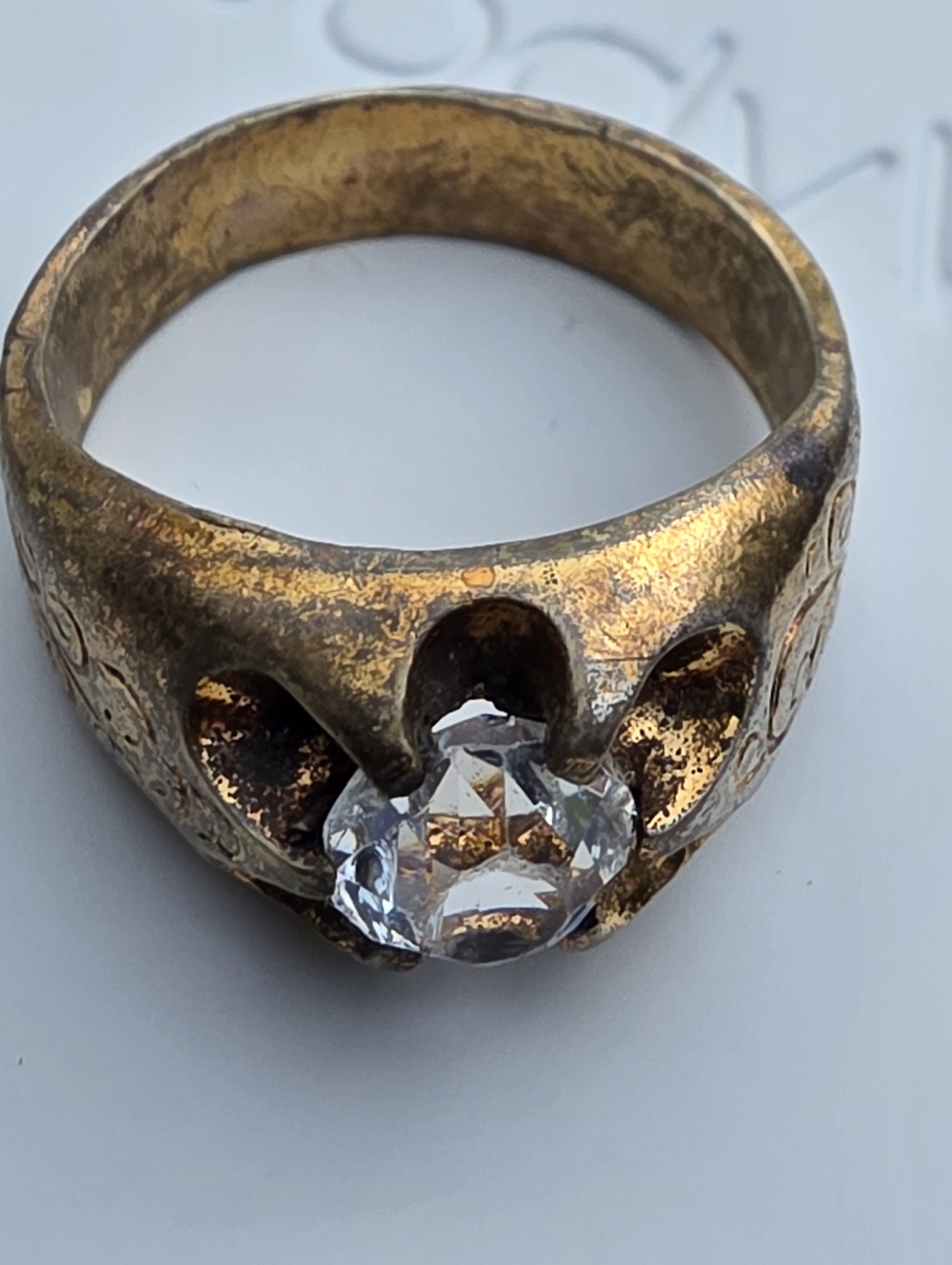 Antique Old Mine Cut Buttercup Style Bronze Ring Belcher Setting - Picture 6 of 15